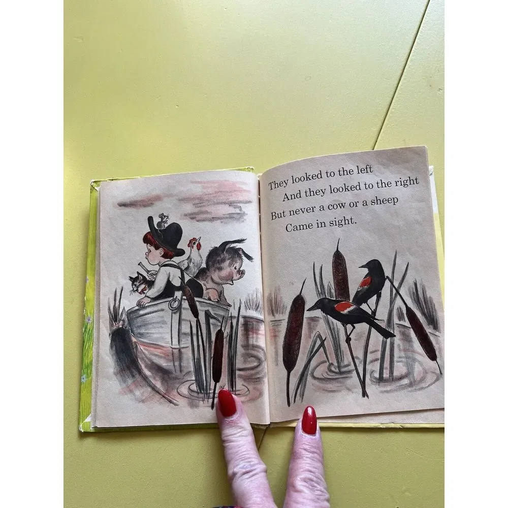 Vintage  Little Boy Blues Horn Book‎